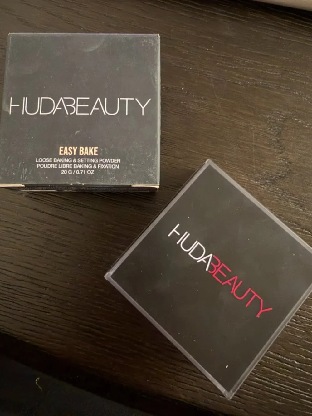 Huda Beauty EASY BAKE LOOSE BAKING & SETTING POWDER in Cherry Blossom Cake 🍰🍒